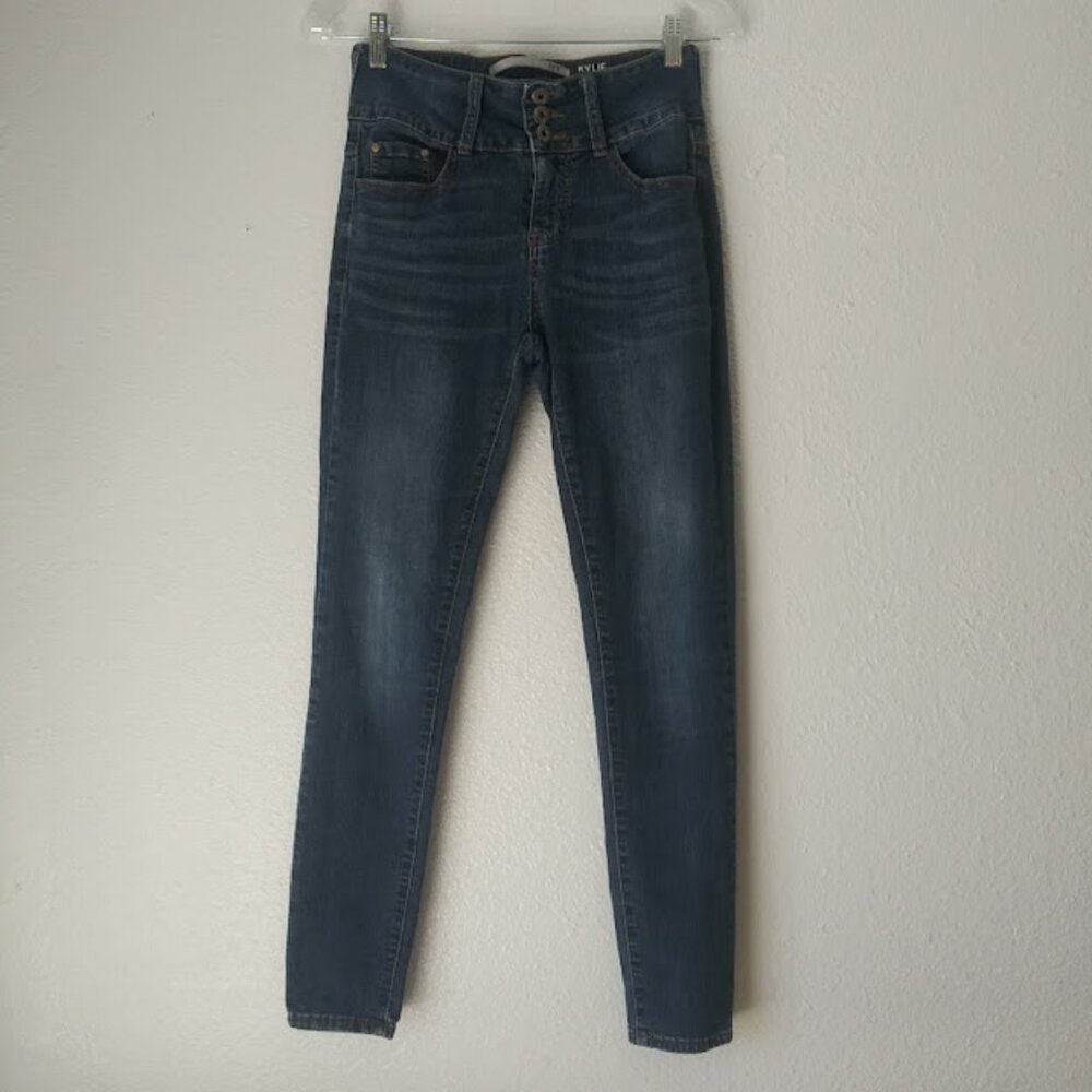 Kylie !it. Women's size 4 medium to dark wash jeans
